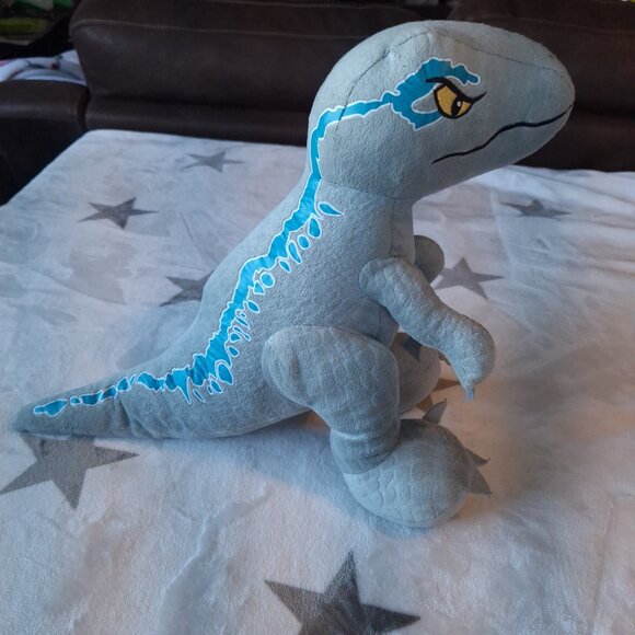 Jurassic World Blue Velociraptor Plush 12” Stuffed Animal Universal Studios Park - Picture 3 of 12